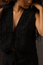 Grain Vest - Black
