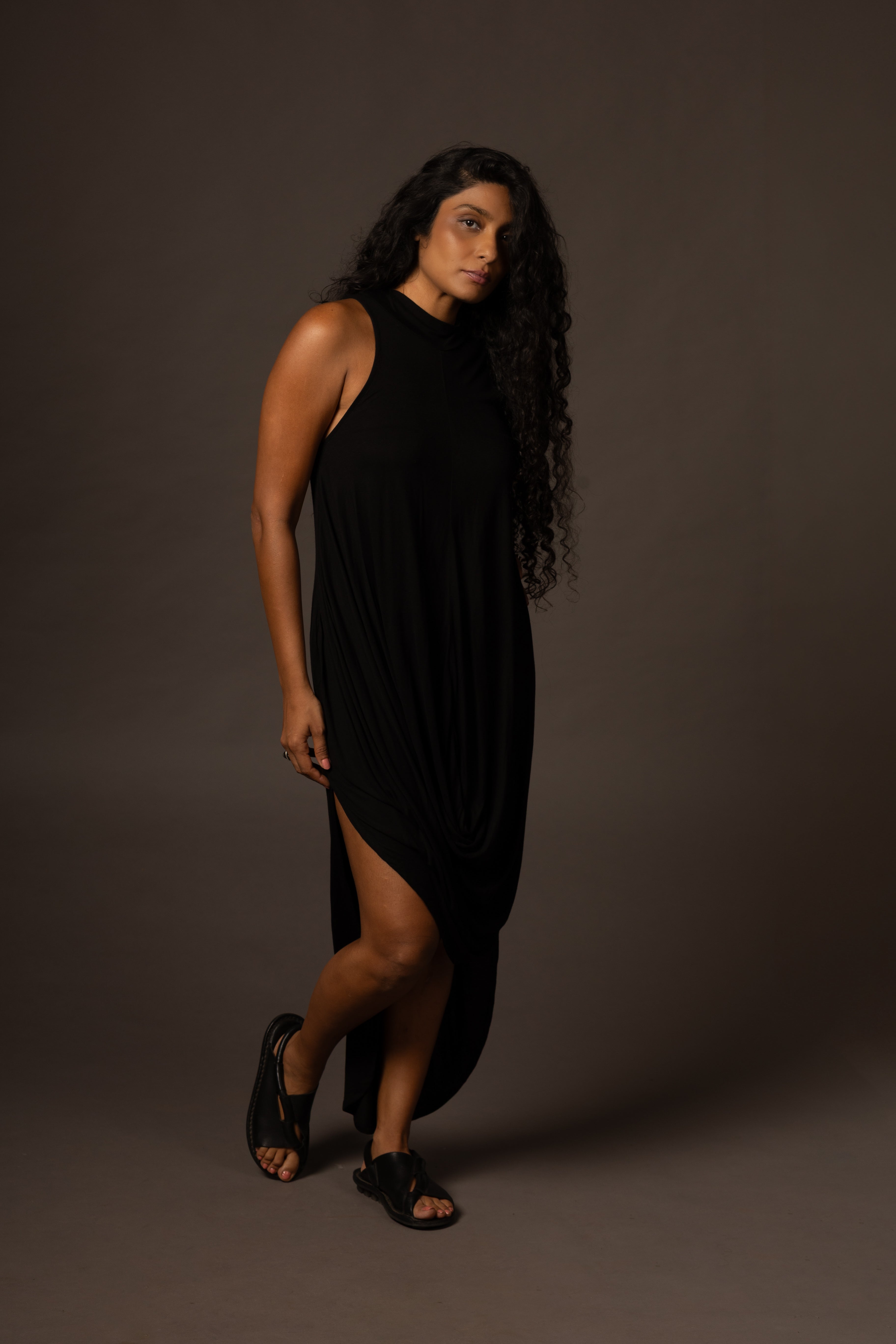 Ripple Dress / High Neck - Black