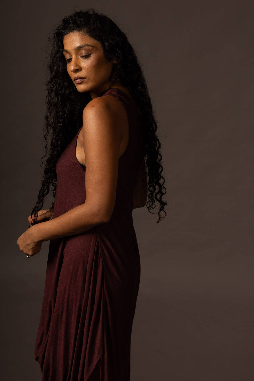 Ripple Dress / High Neck - Maroon