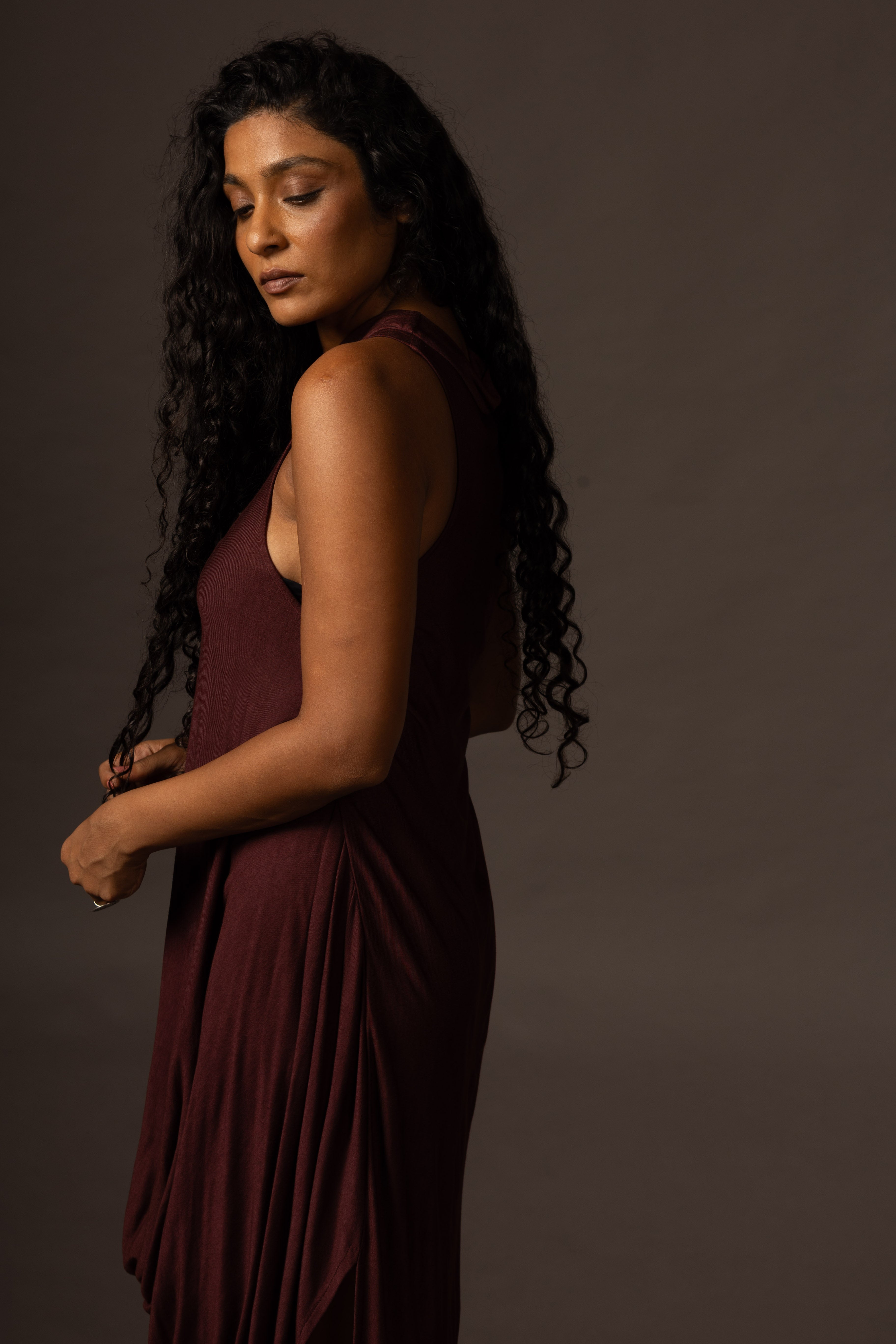 Ripple Dress / High Neck - Maroon