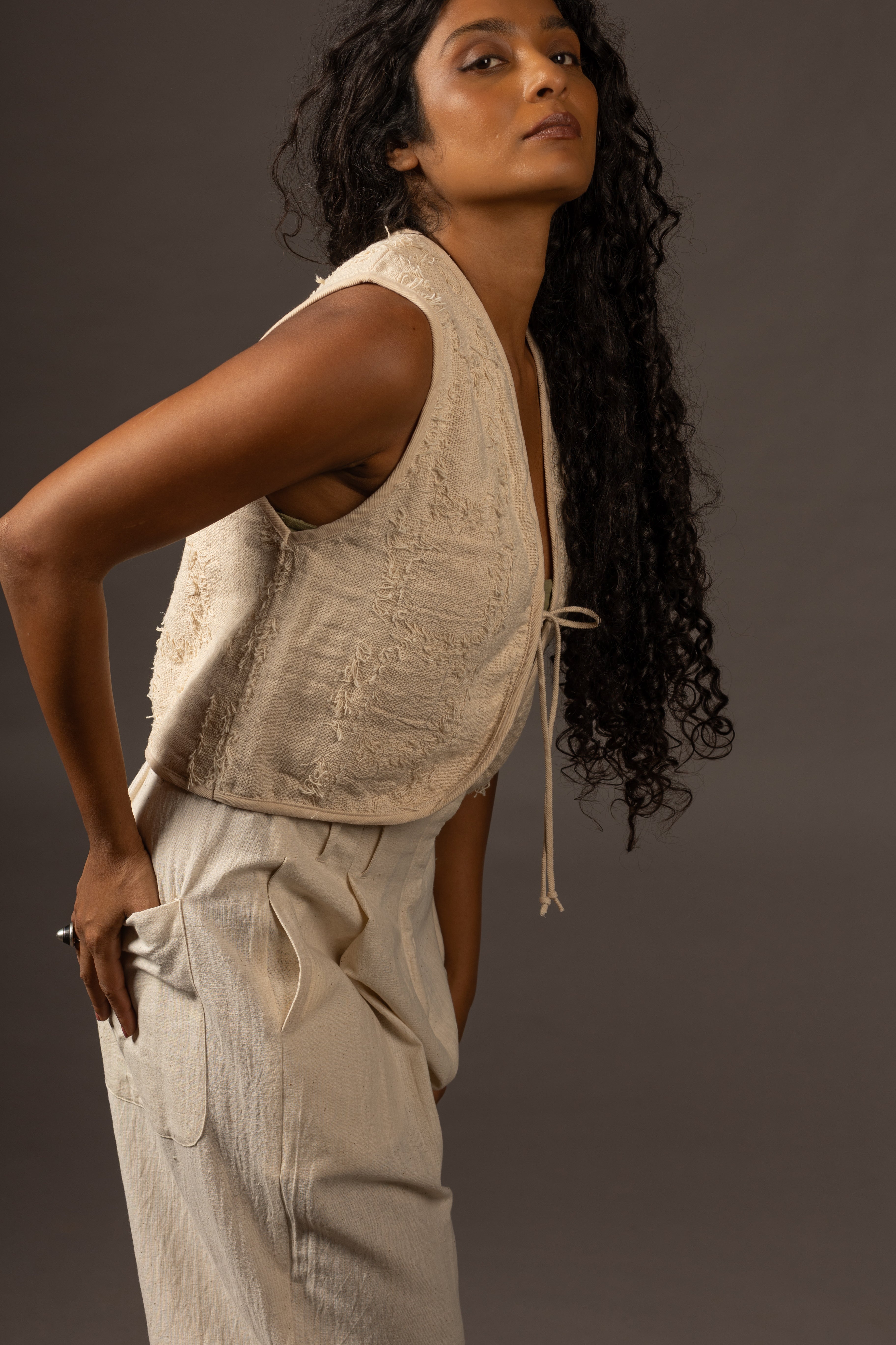 Grain Vest - Natural White