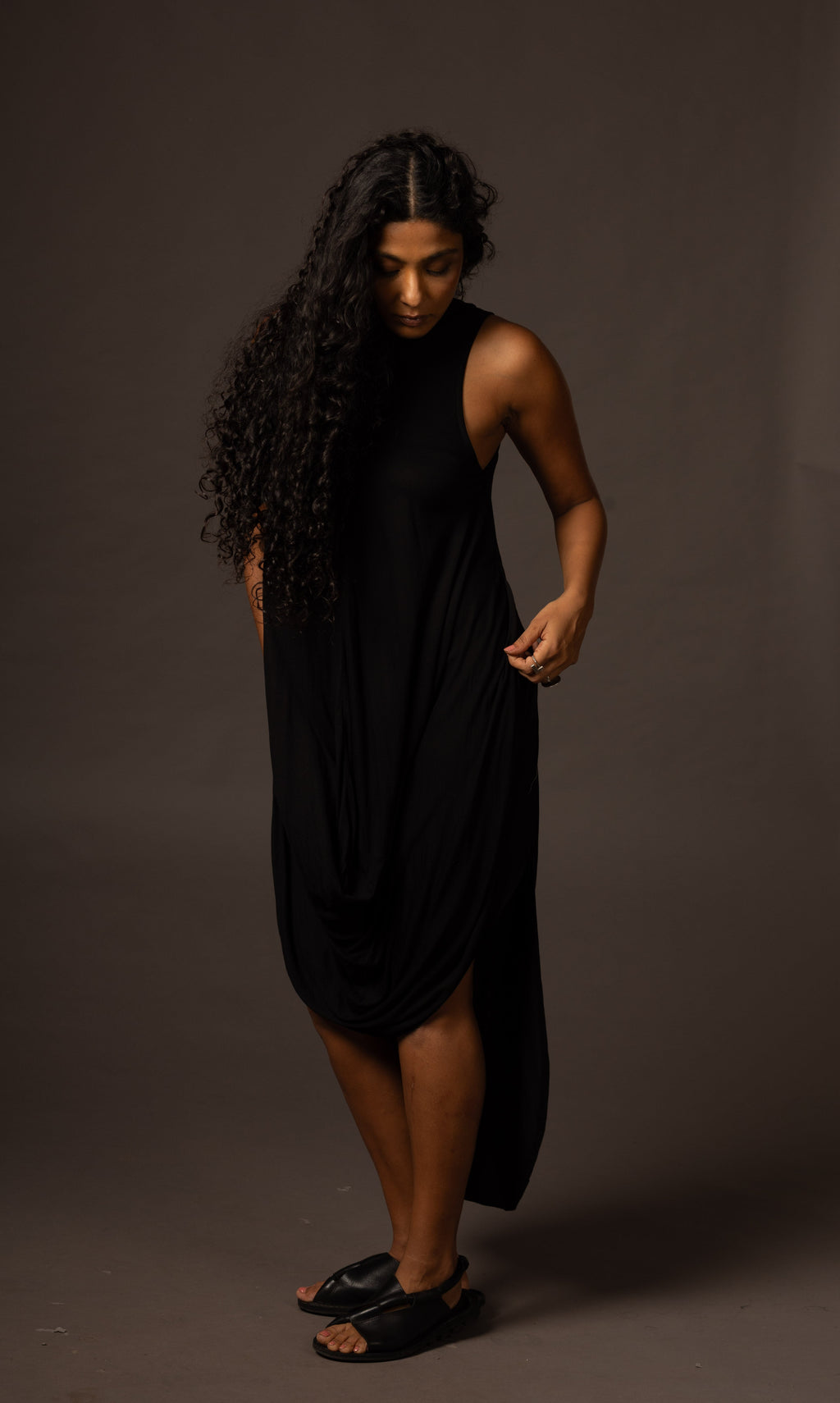 Ripple Dress / High Neck - Black