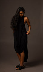 Ripple Dress / High Neck - Black