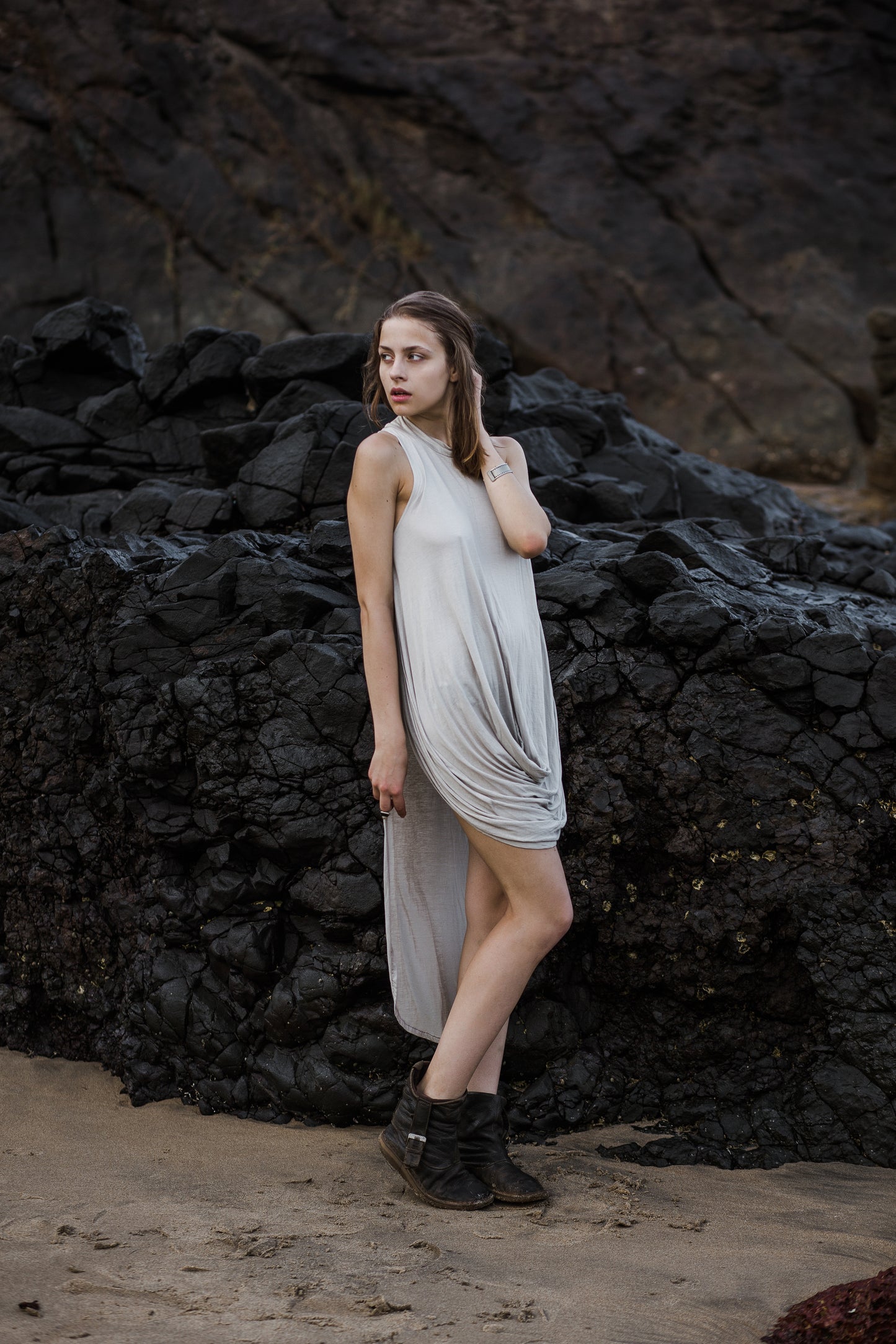 Ripple Dress / High Neck - Ivory