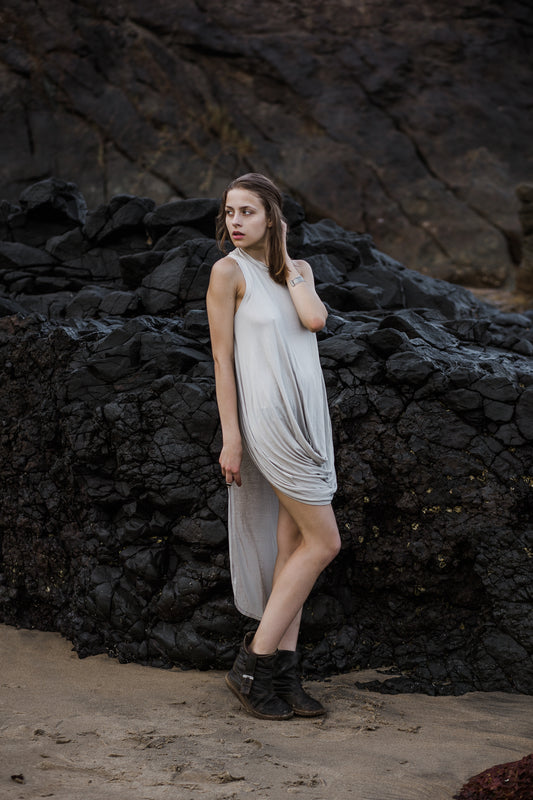 Ripple Dress / High Neck - Ivory