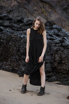 Ripple Dress / High Neck - Black